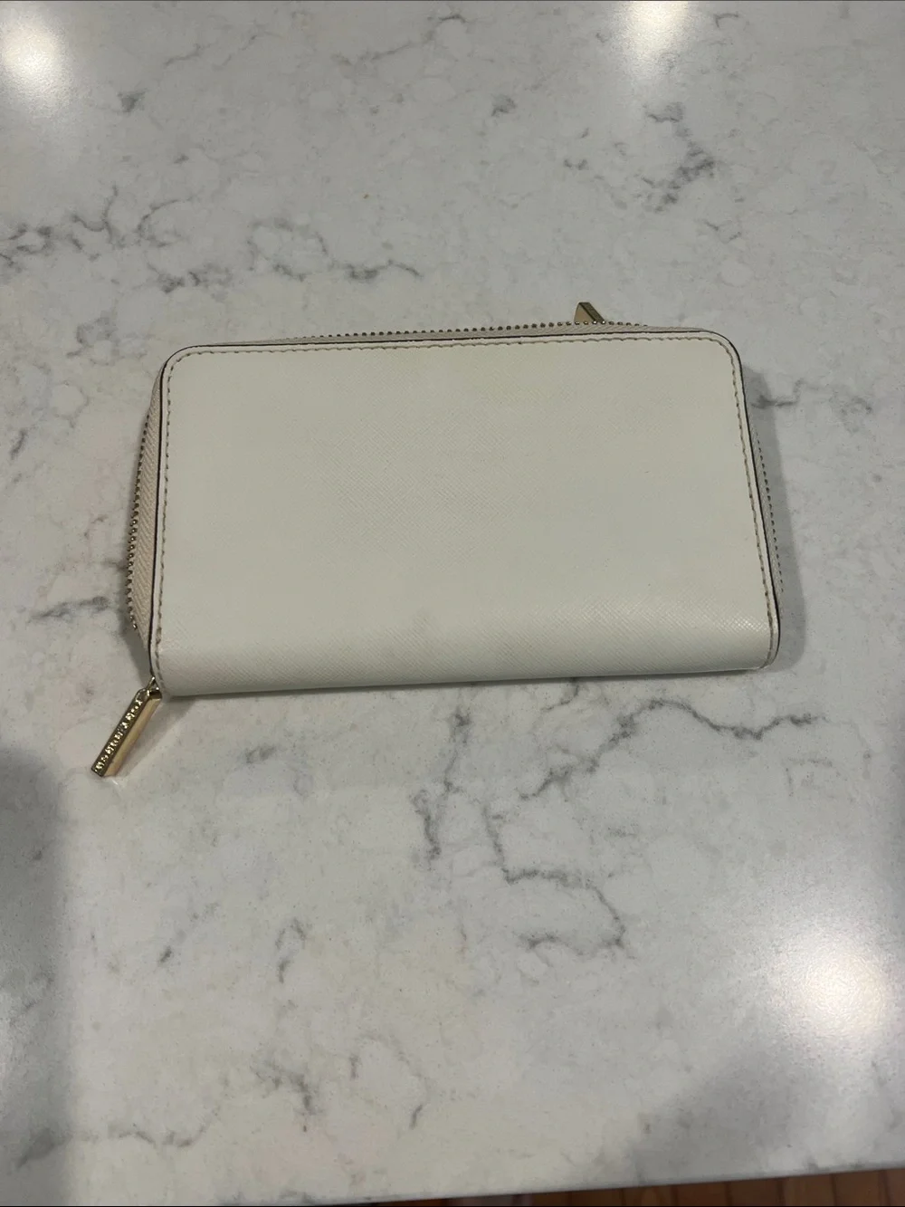 Tory Burch Off-White Leather Zip Wallet with Gold Logo